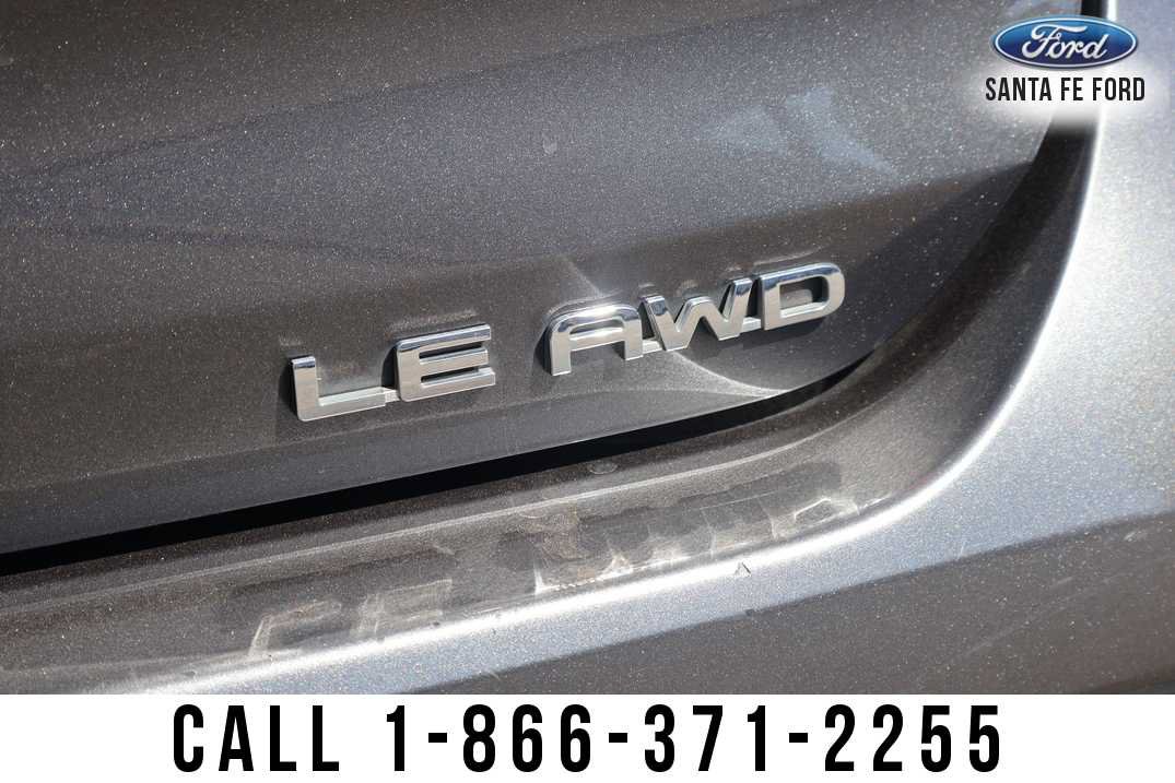 Used 2023 Toyota Highlander LE AWD/4WD image 10
