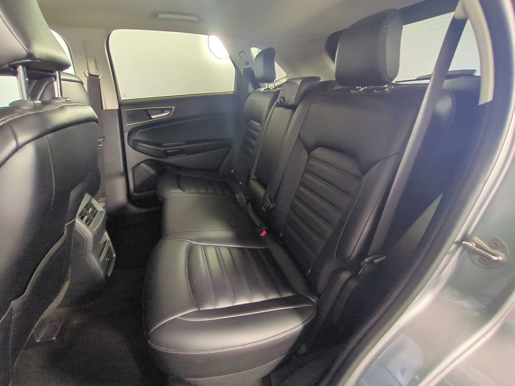 Used 2024 Ford Edge SEL AWD/4WD image 15