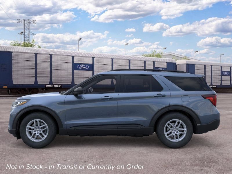 New 2026 Ford Explorer Active AWD/4WD image 3