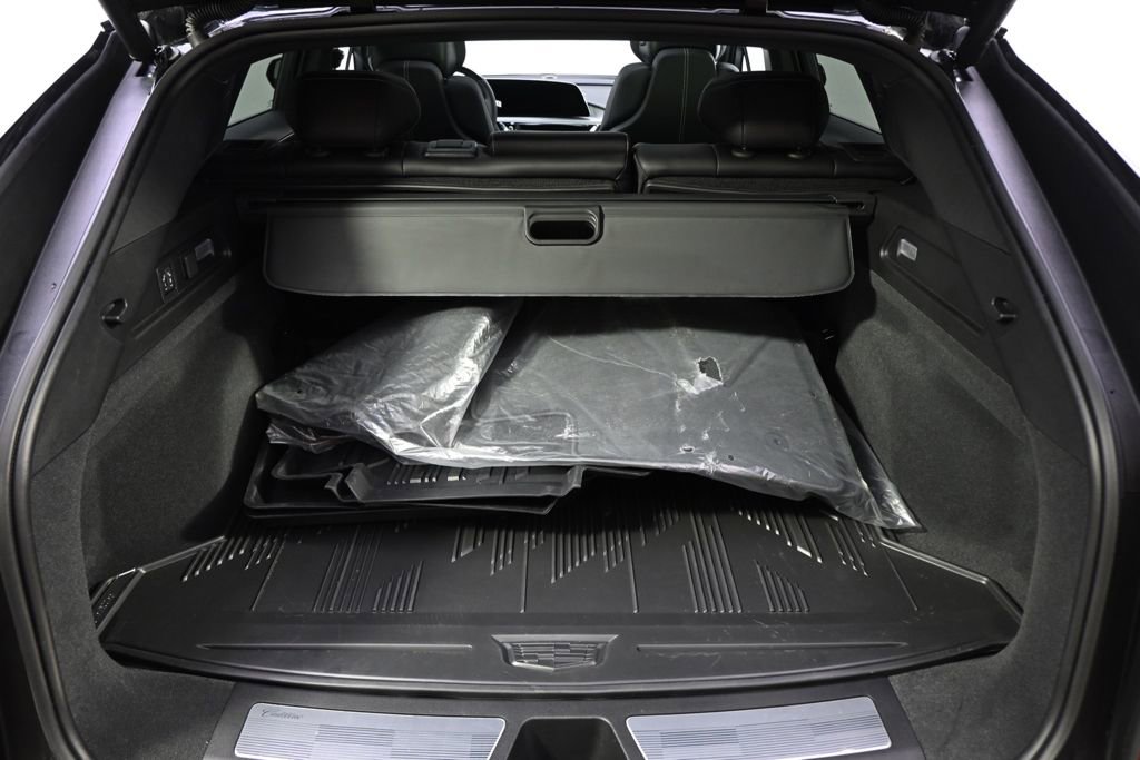 New 2025 Cadillac Lyriq Sport w/ LPO, Floor Liner Package AWD/4WD image 19