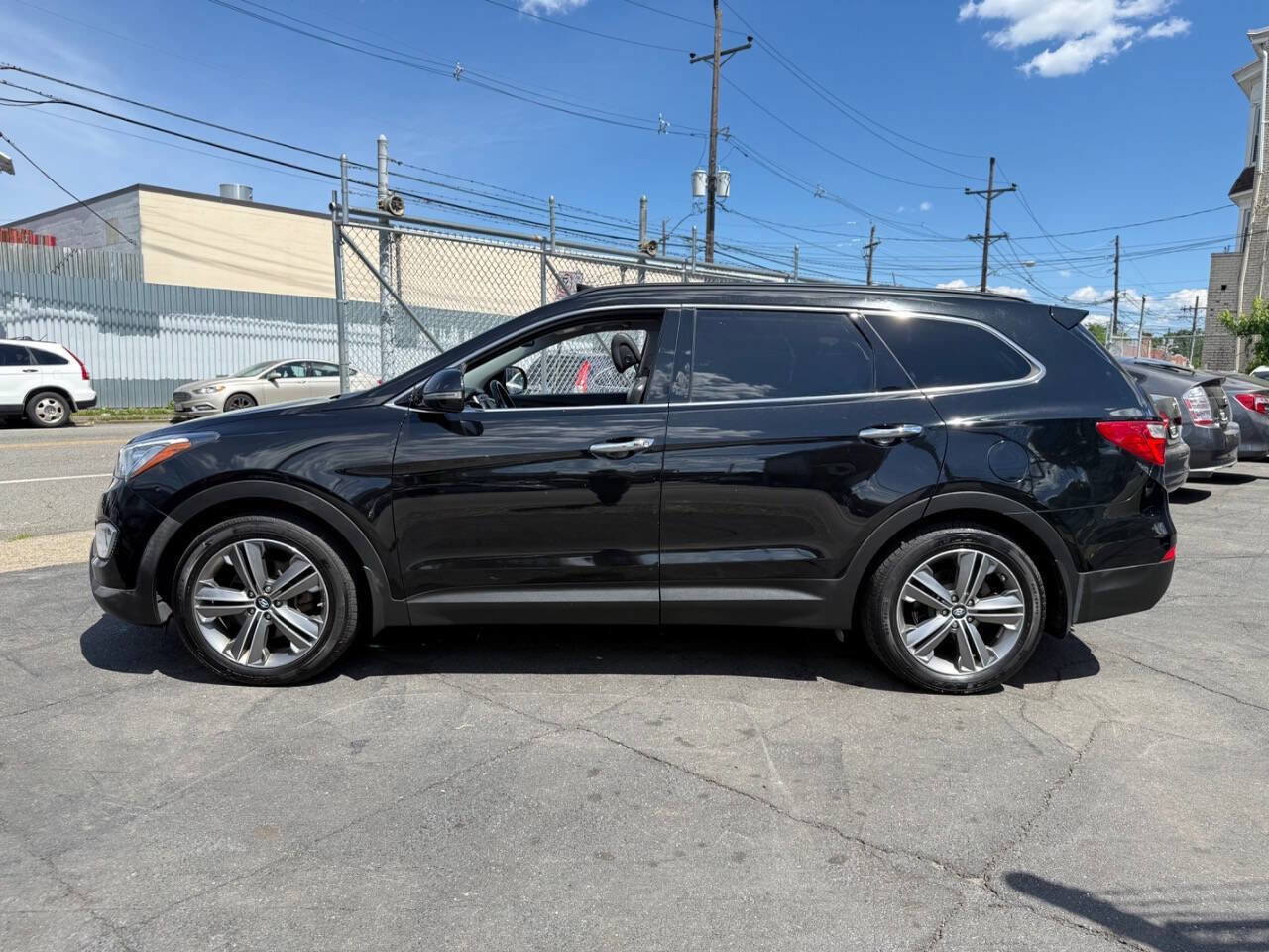 Used 2014 Hyundai Santa Fe Limited w/ Ultimate Package 07 AWD/4WD image 3
