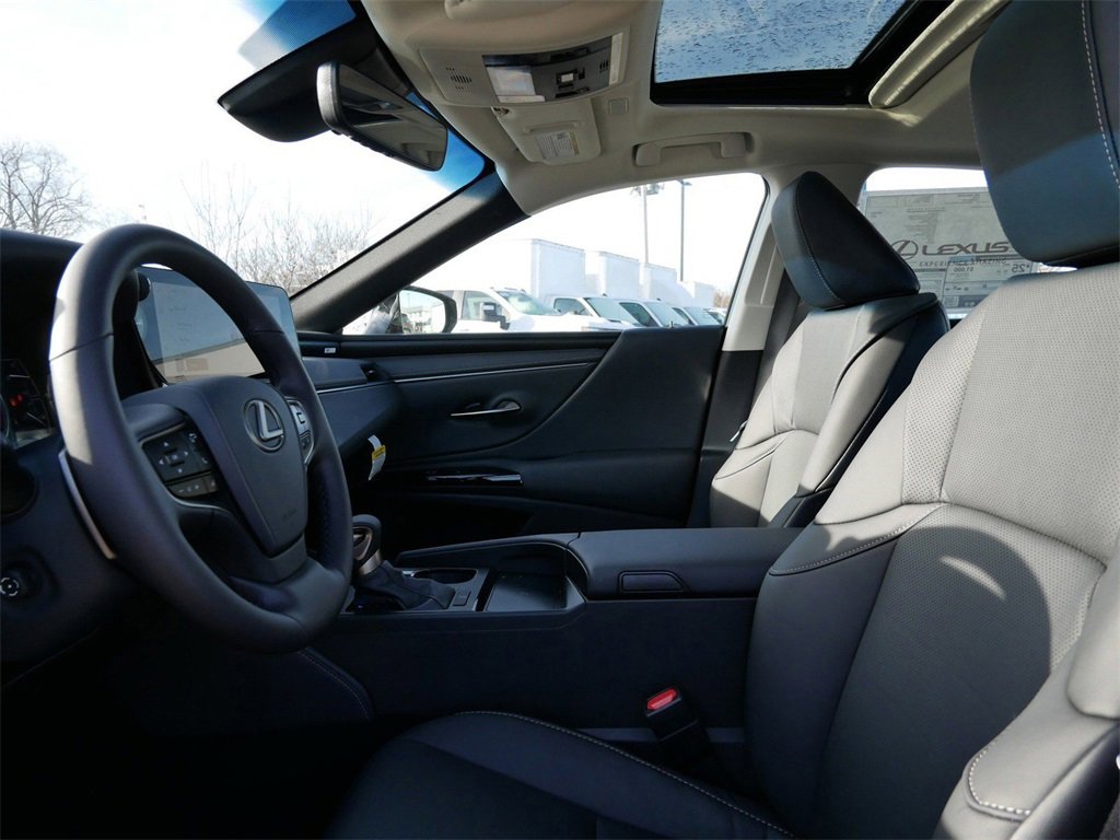 New 2025 Lexus ES 350 w/ Premium Package image 8