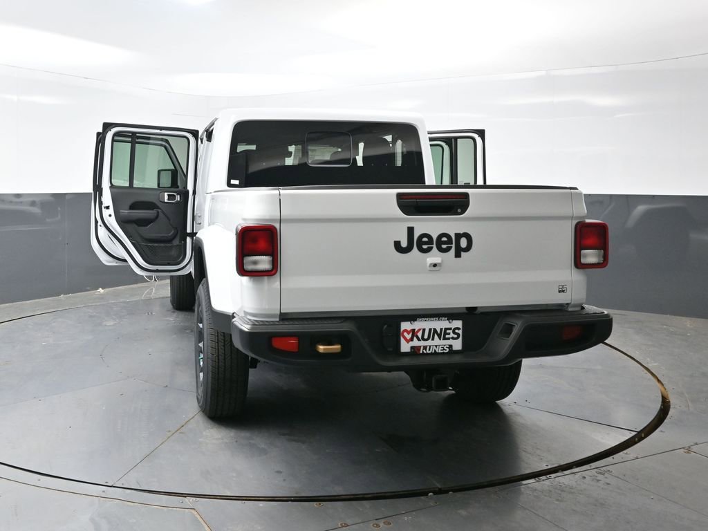 New 2026 Jeep Gladiator Sport AWD/4WD image 49