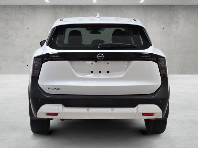Used 2025 Nissan Kicks S image 15