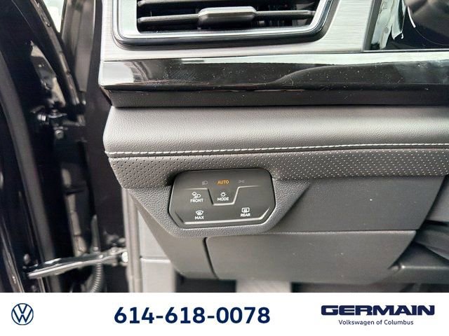 New 2026 Volkswagen Atlas Cross Sport SE image 25