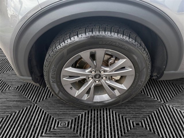 Used 2023 Ford Explorer XLT w/ Equipment Group 202A image 14