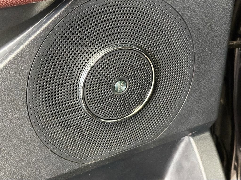 Used 2024 Ford Expedition Limited image 18