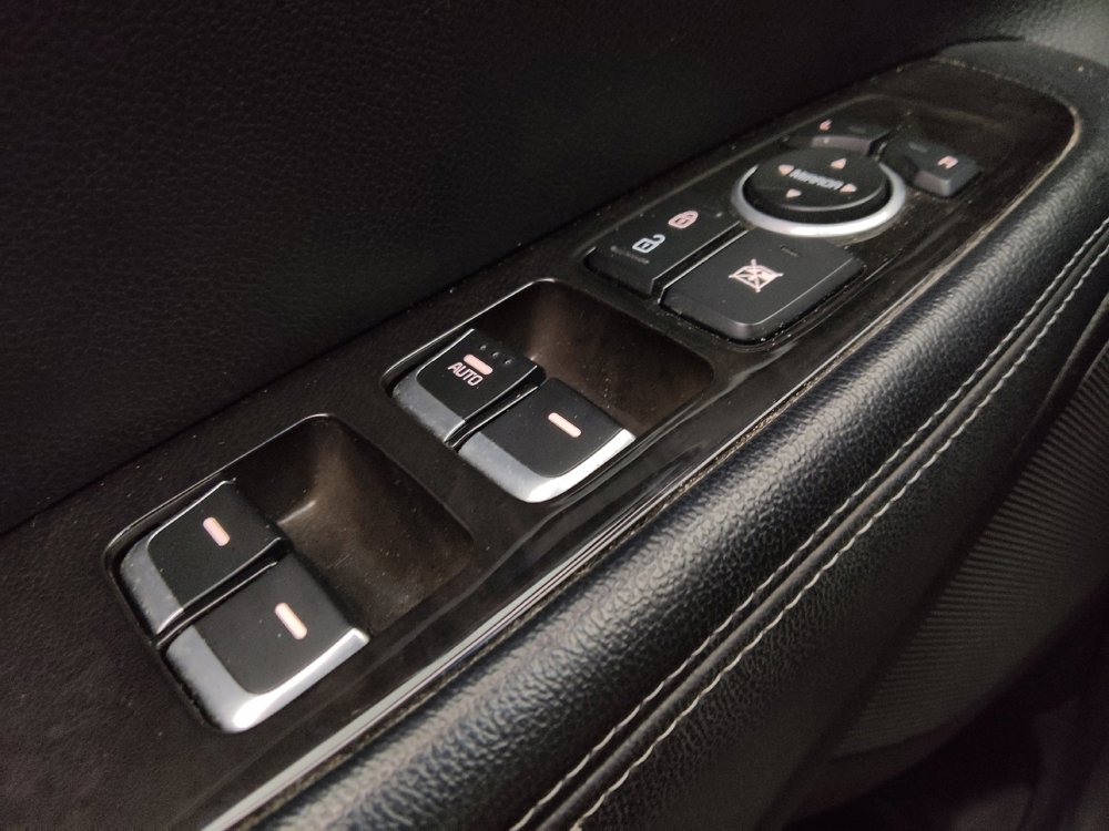 Used 2018 Kia Sorento LX image 27