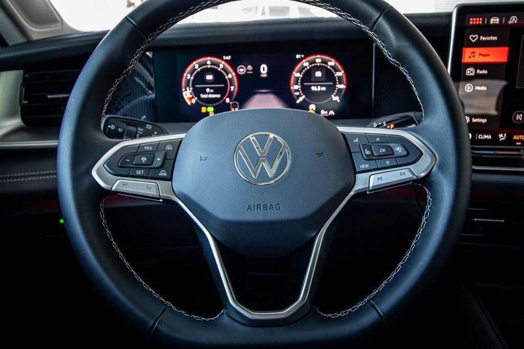 New 2026 Volkswagen Tiguan SE image 34