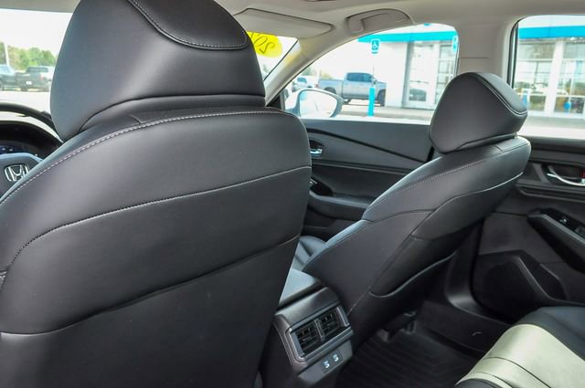Used 2023 Honda Accord Touring image 14