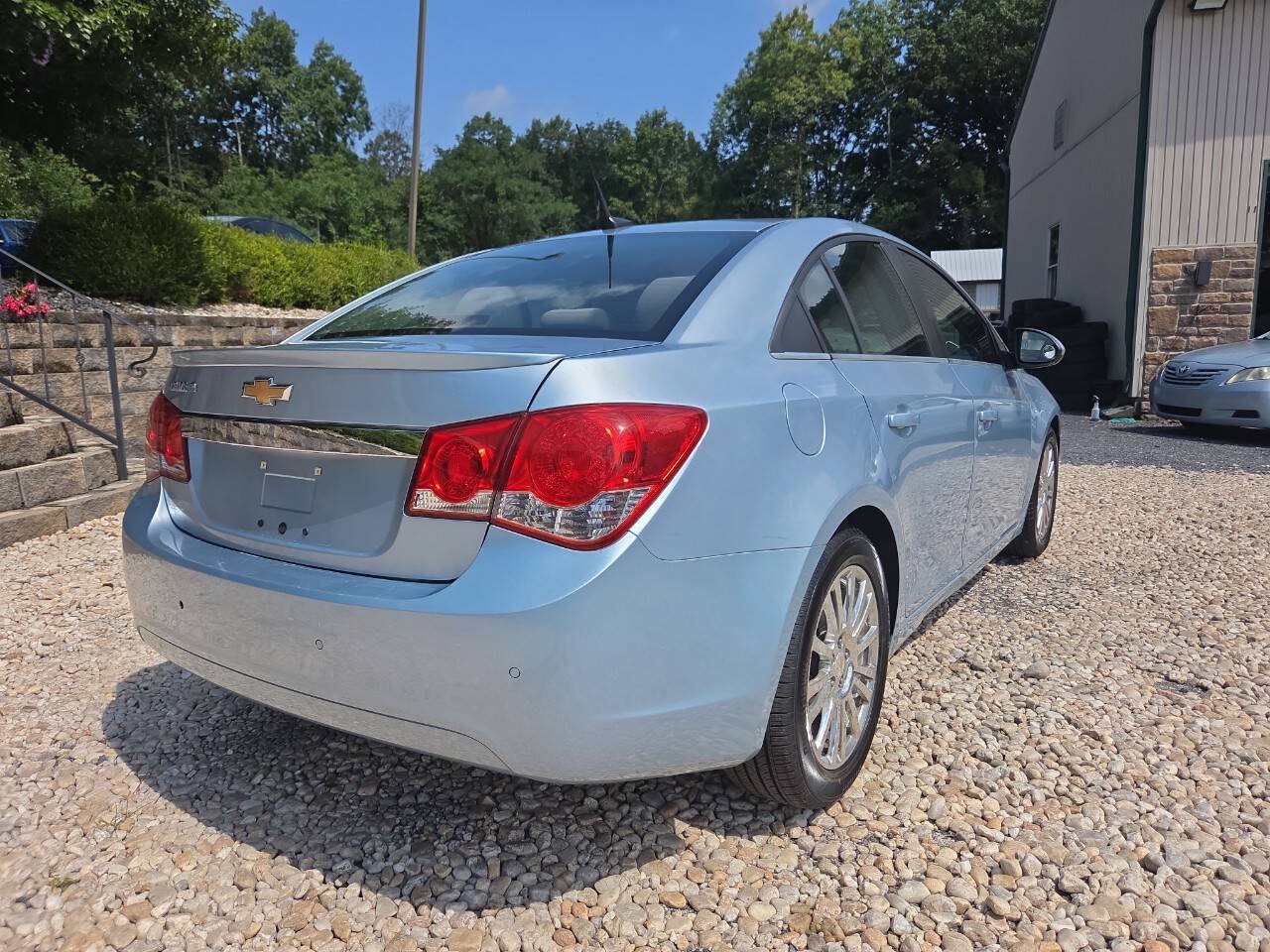 Used 2011 Chevrolet Cruze Eco FWD image 6
