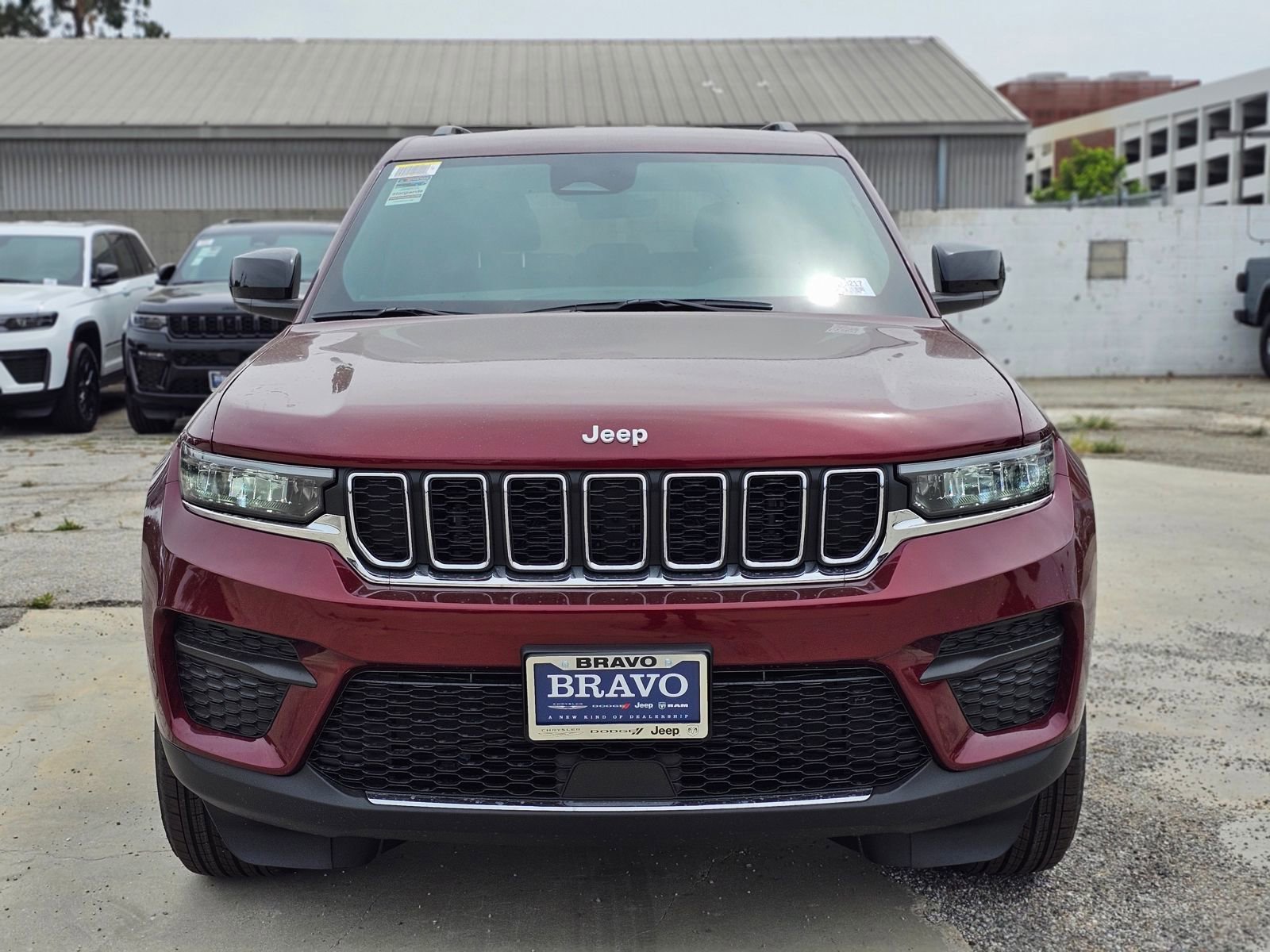 New 2026 Jeep Grand Cherokee Laredo RWD image 2