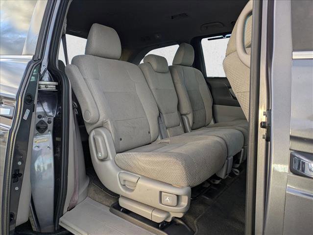 Used 2016 Honda Odyssey SE image 17