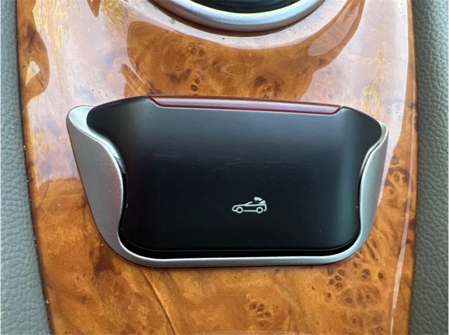 Used 2003 Mercedes-Benz SL 500 image 36