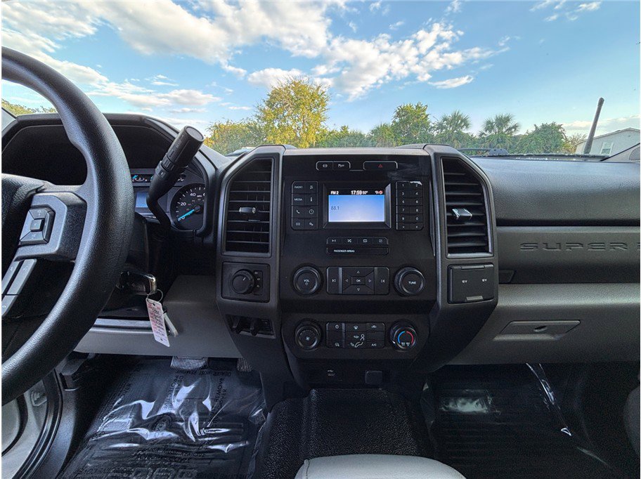 Used 2021 Ford F250 XL w/ Power Equipment Group image 11