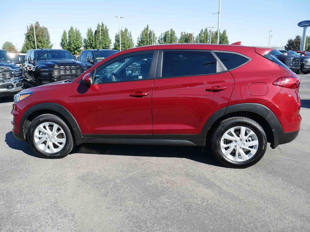 Used 2020 Hyundai Tucson SE w/ Winter Weather Package image 17
