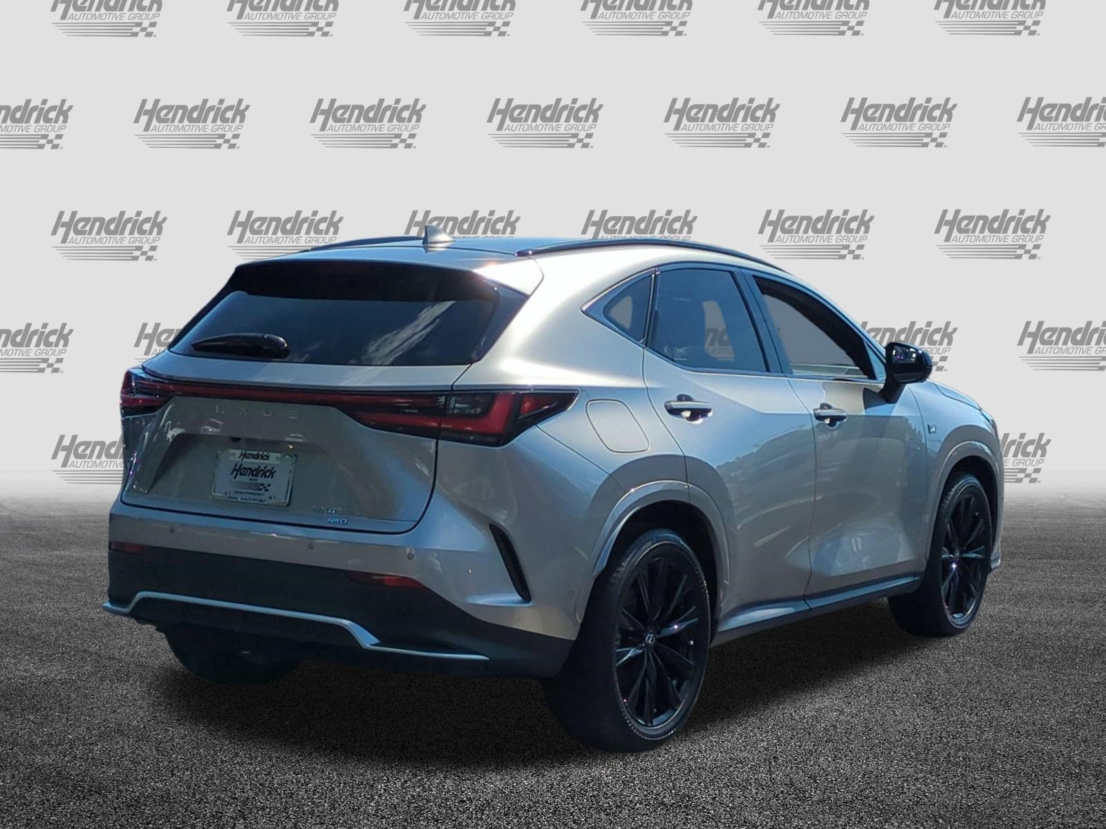 Used 2025 Lexus NX 450h+ F Sport w/ Accessory Package (2T) AWD/4WD image 10