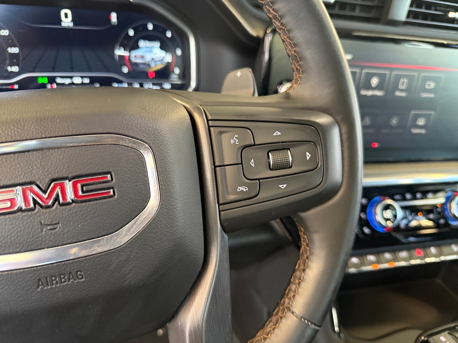 Used 2023 GMC Sierra 1500 AT4 w/ AT4 Preferred Package AWD/4WD image 25