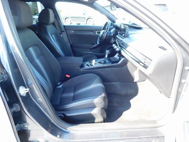 Used 2024 Honda Civic Sport image 16
