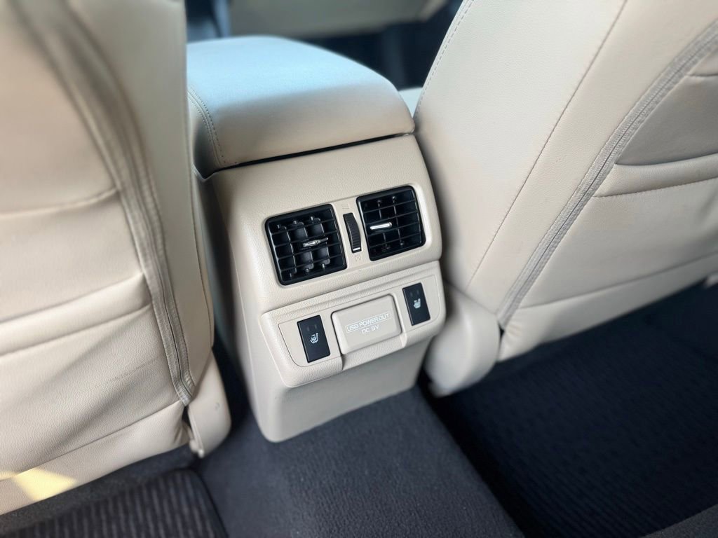 Used 2018 Subaru Outback 3.6R Limited image 21