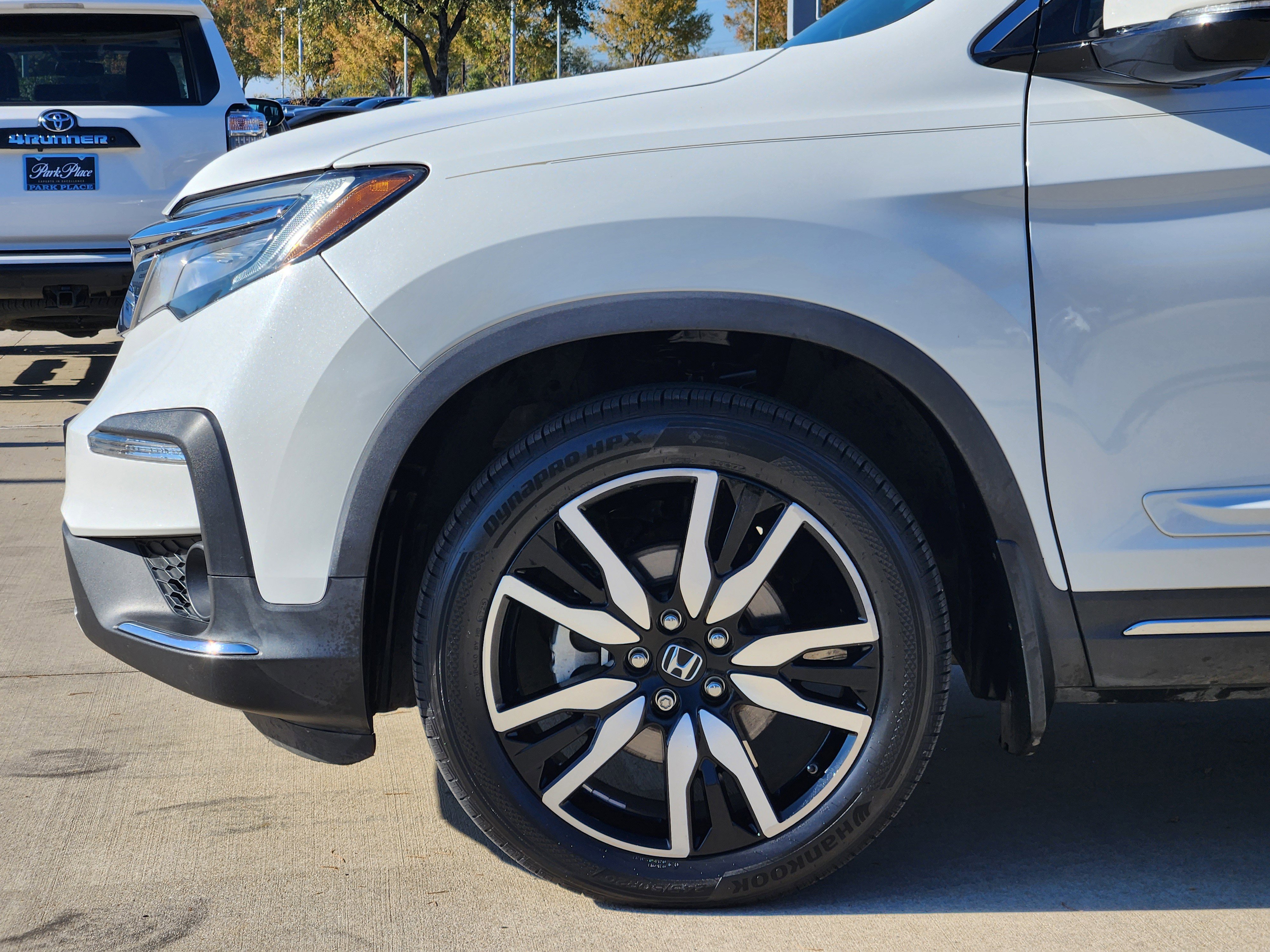 Used 2021 Honda Pilot Touring image 9