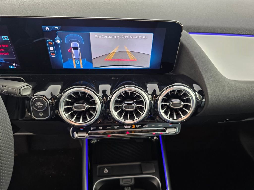 New 2026 Mercedes-Benz GLA 35 AMG 4MATIC image 13