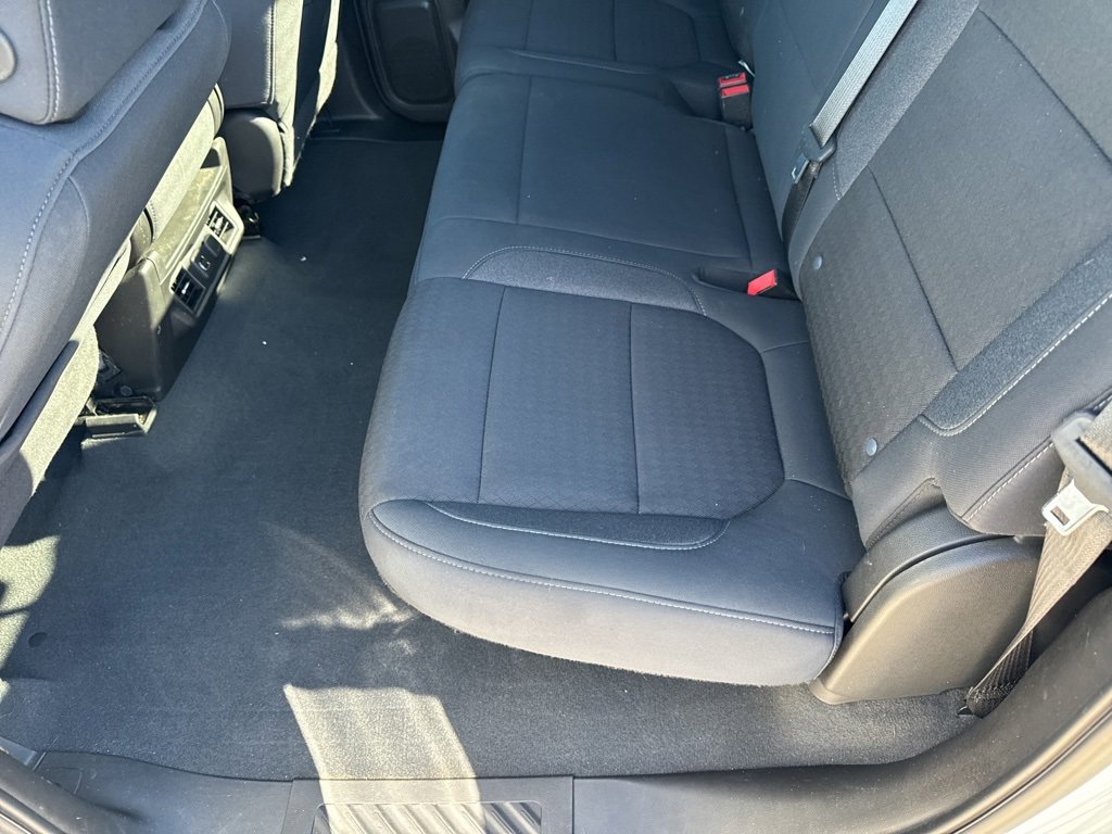 Used 2021 Chevrolet Silverado 1500 LT image 15