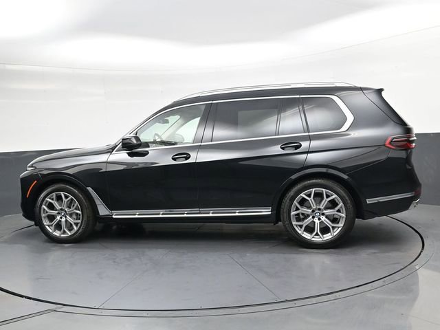 Used 2026 BMW X7 xDrive40i AWD/4WD image 7