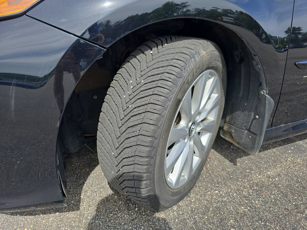Certified 2019 Toyota Camry LE FWD image 34