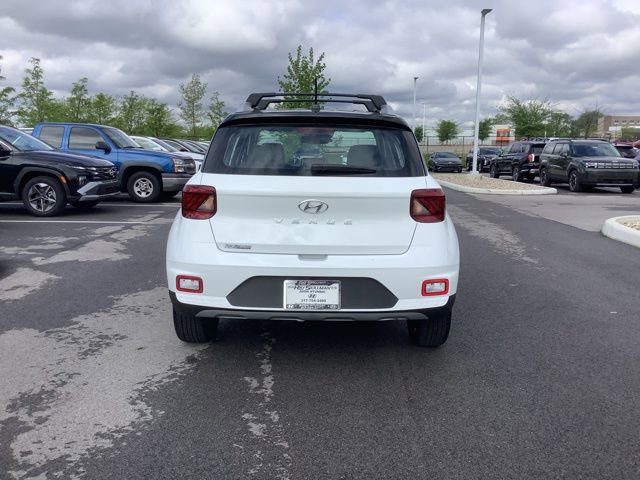 Certified 2025 Hyundai Venue Limited image 7