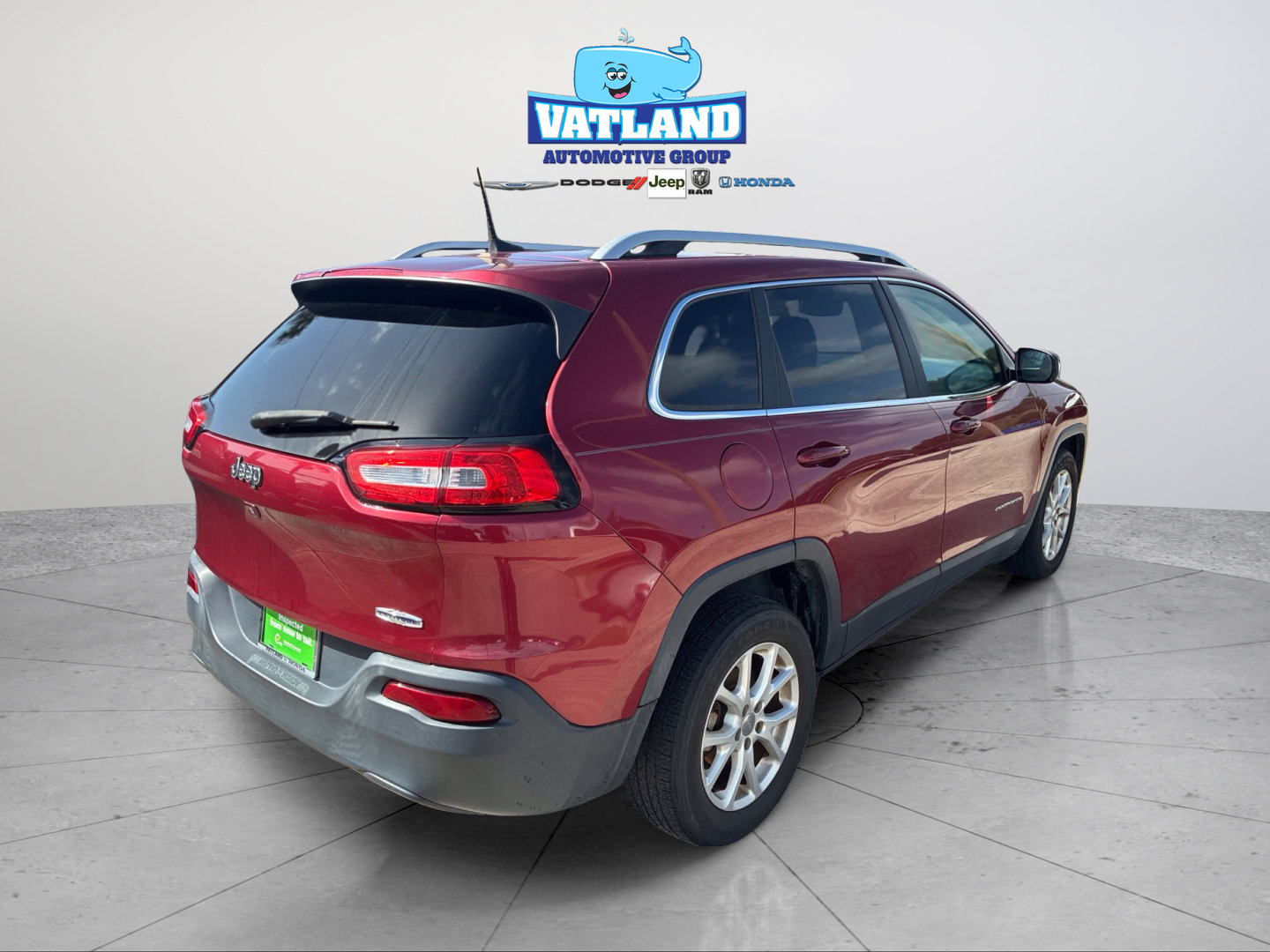 Certified 2017 Jeep Cherokee Latitude w/ Comfort/Convenience Group FWD image 5