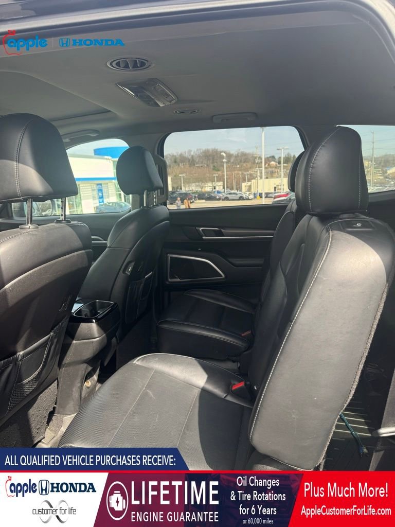 Used 2022 Kia Telluride S image 10