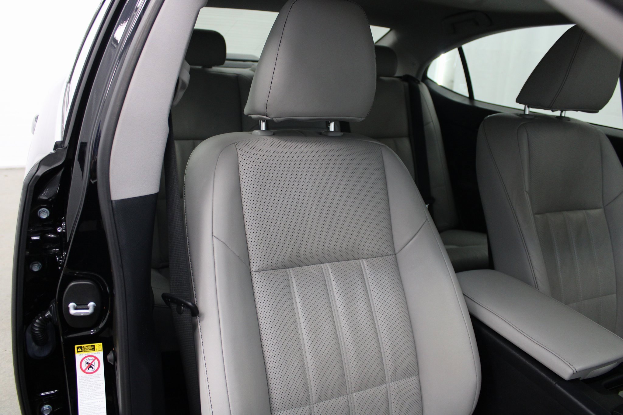 Used 2018 Lexus ES 300h image 31