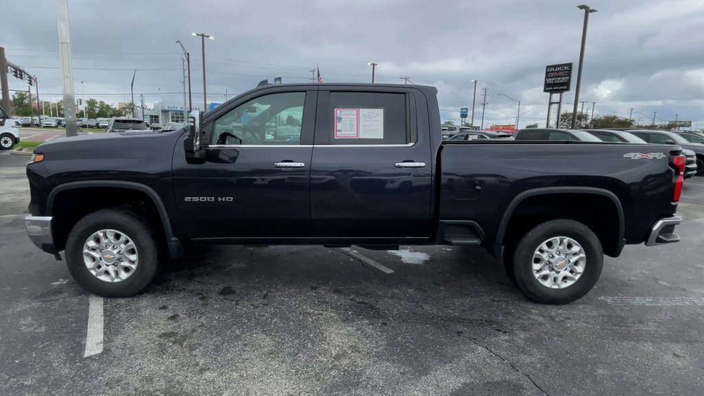 Used 2024 Chevrolet Silverado 2500 LTZ AWD/4WD image 7