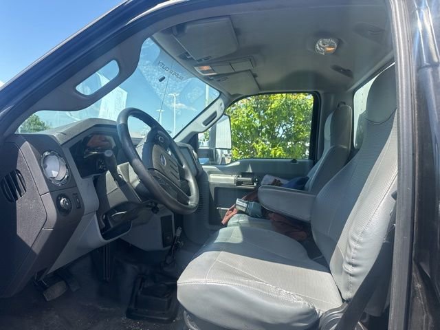 Used 2016 Ford F750 2WD Regular Cab Super Duty image 10