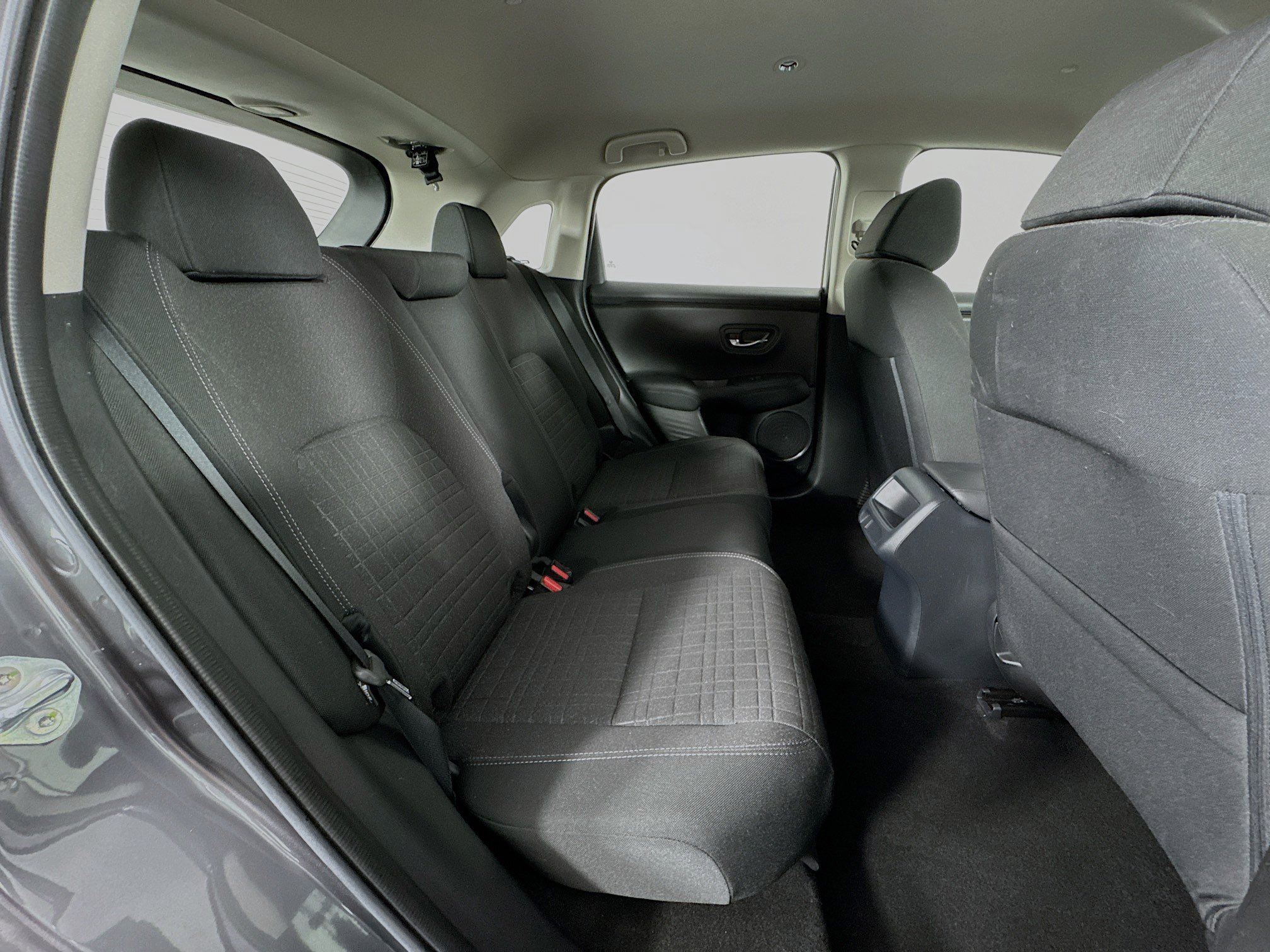 Certified 2023 Honda HR-V LX image 24