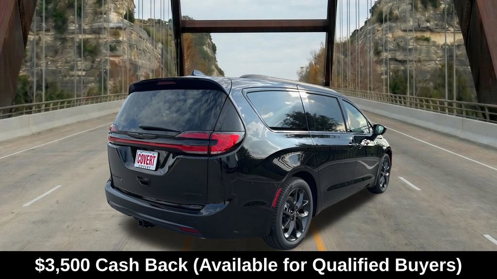 New 2026 Chrysler Pacifica Limited w/ S Appearance Package FWD image 10