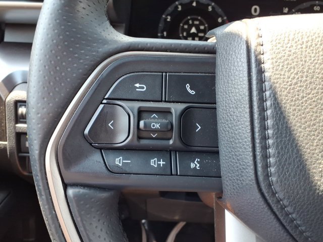 Used 2025 Toyota 4Runner TRD Off-Road Premium AWD/4WD image 26