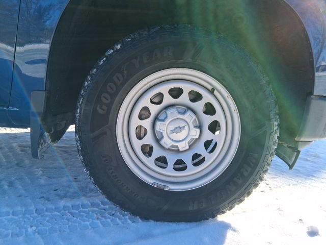 Used 2023 Chevrolet Silverado 1500 W/T w/ WT Value Package image 8