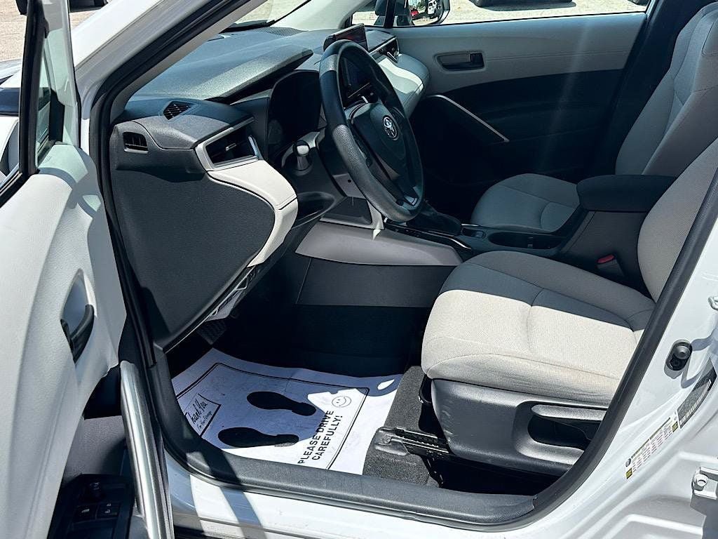 Certified 2024 Toyota Corolla Cross L FWD image 10