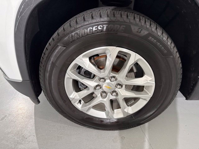 Used 2020 Chevrolet Traverse LT FWD image 4