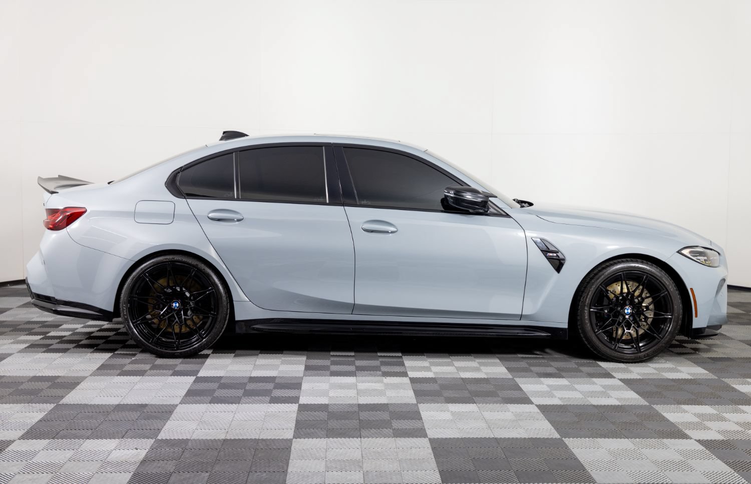 Used 2021 BMW M3 RWD image 9