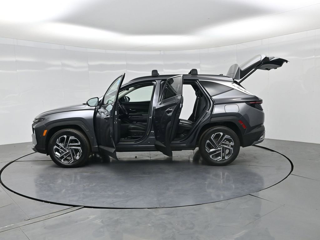 Used 2025 Hyundai Tucson Limited AWD/4WD image 37