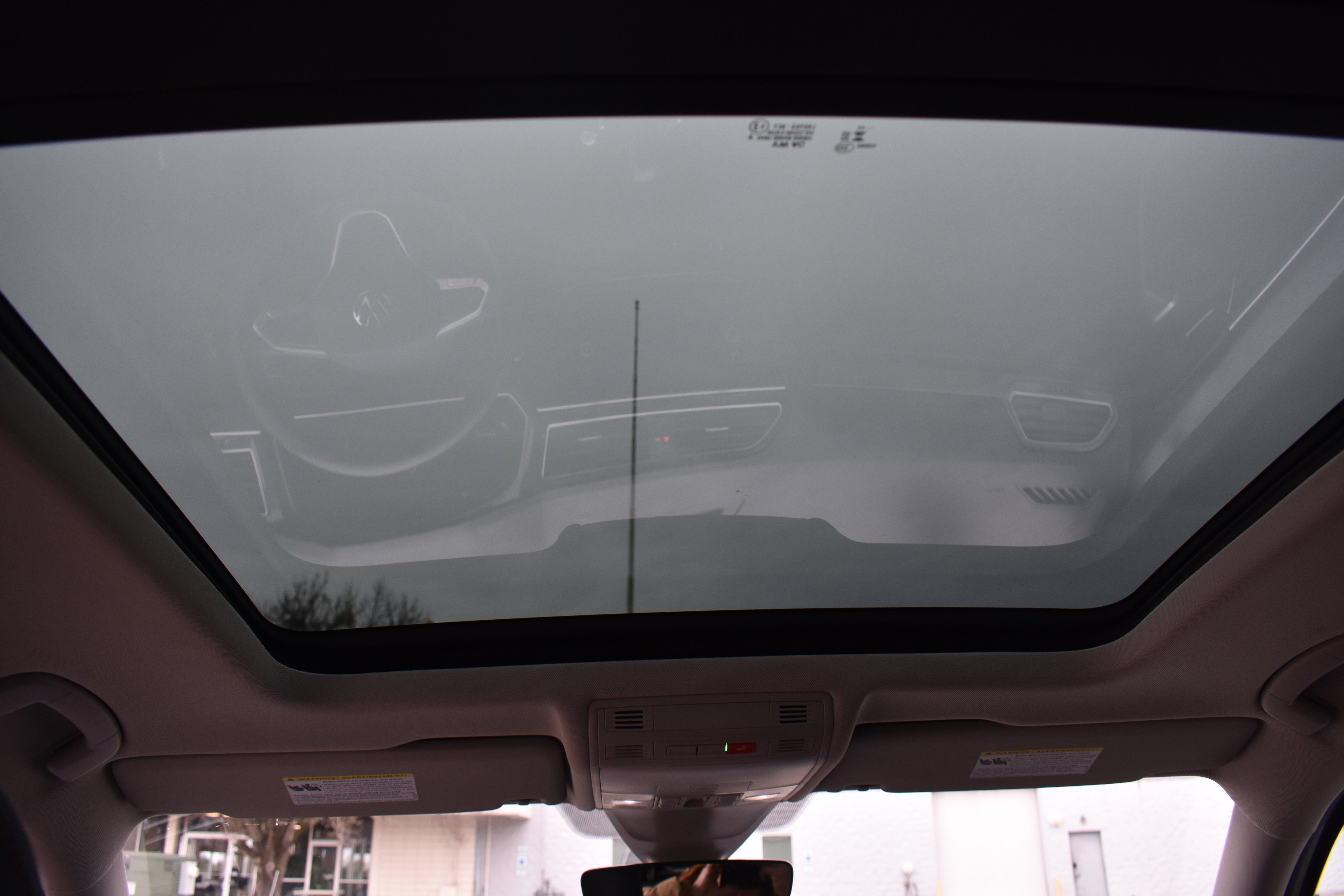 Used 2024 Volkswagen Tiguan Wolfsburg Edition image 28