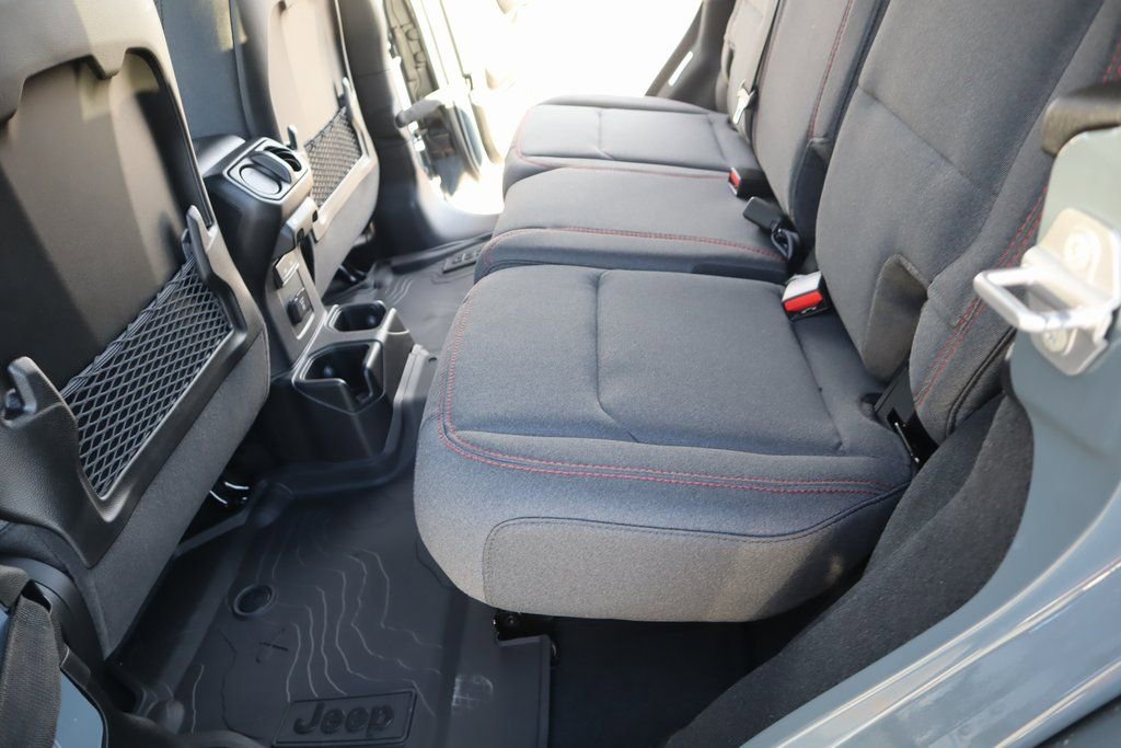 New 2026 Jeep Wrangler Unlimited Rubicon image 12