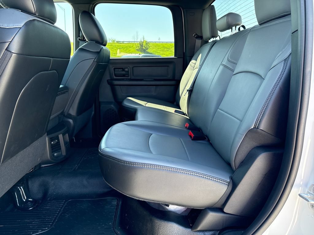 Used 2025 RAM 5500 Tradesman AWD/4WD image 33
