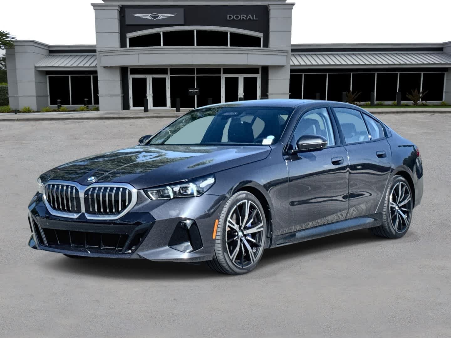 Used 2024 BMW 540i xDrive AWD/4WD image 1