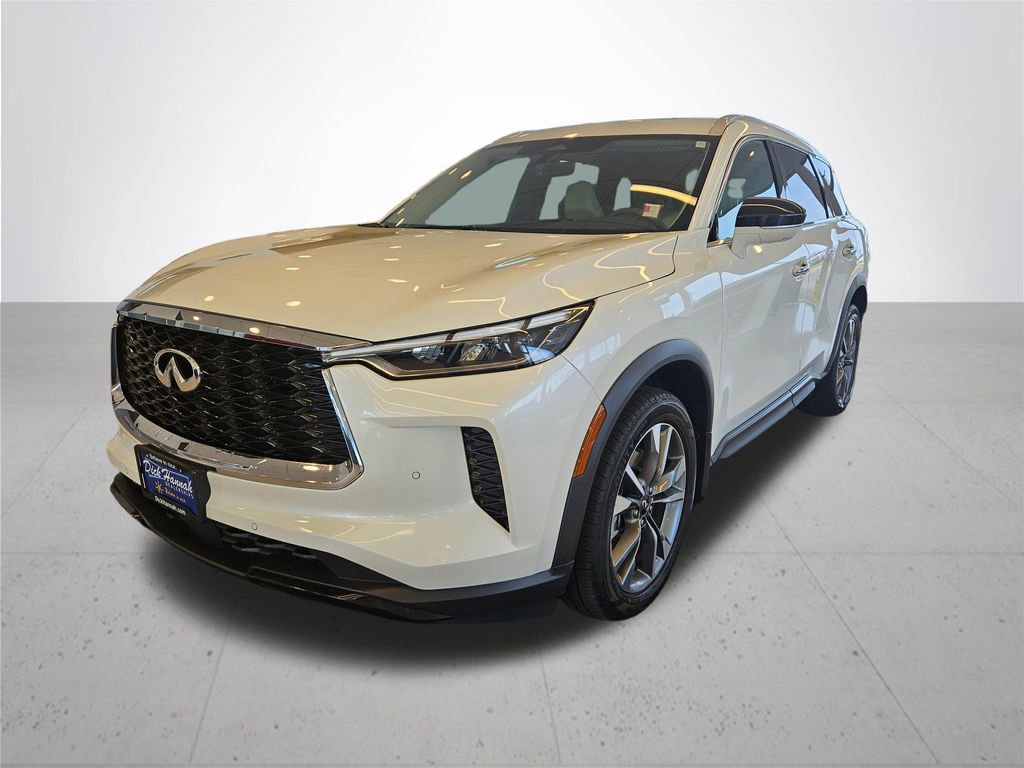 Used 2023 INFINITI QX60 Luxe w/ Cargo Package AWD/4WD image 2