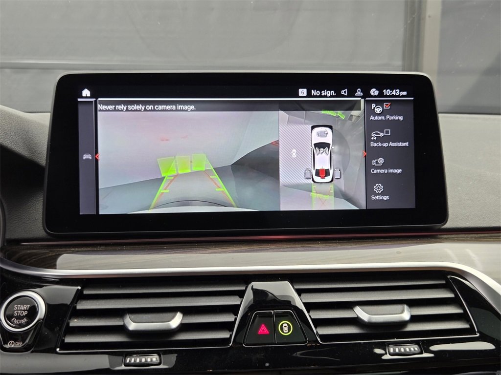 Used 2021 BMW 530i w/ Premium Package image 30