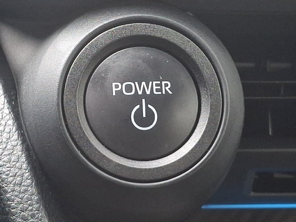 Certified 2024 Toyota Prius XLE FWD image 22